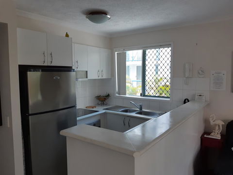 Surfers Beach Resort One - Accommodation Cooktown 8