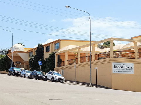 The Robert Towns - Accommodation Cooktown 12