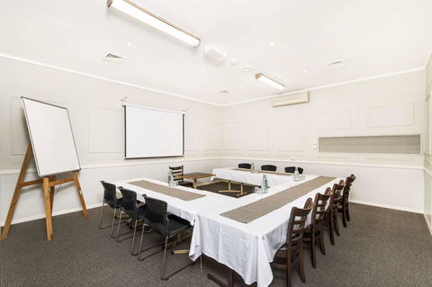 The Robert Towns - Accommodation Cooktown 19
