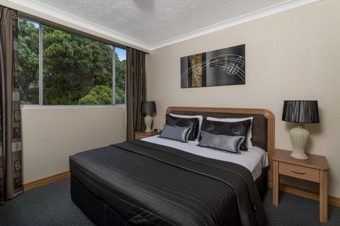 The Robert Towns - Accommodation Cooktown 3