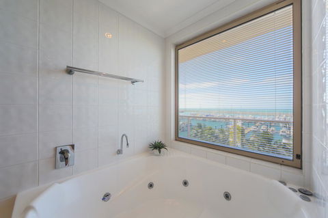 Mantra Mackay - Accommodation Cooktown 14