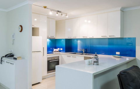 South Pacific Plaza - Official - Accommodation Cooktown 37