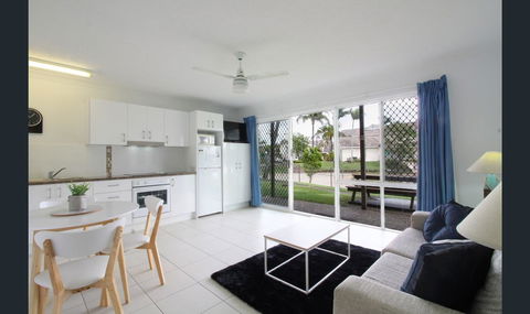 Bay Of Palms - Accommodation Cooktown 22