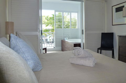 5231 BEACH CLUB PENTHOUSE - Accommodation Cooktown 6