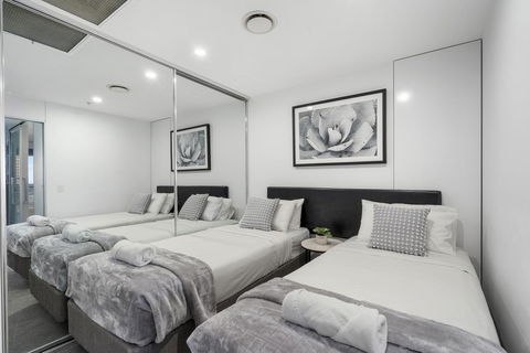 Circle On Cavill - Gclr - Accommodation Cooktown 7