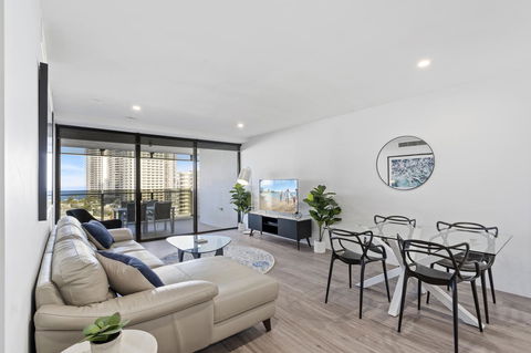 Circle On Cavill - Gclr - Accommodation Cooktown 8