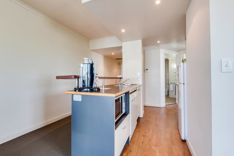 Central Cosmo Apartment Hotel - Accommodation Cooktown 10