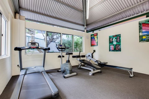 Central Cosmo Apartment Hotel - Accommodation Cooktown 23