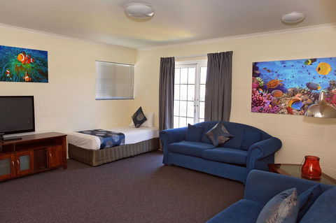 White Lace Motor Inn - Accommodation Cooktown 29