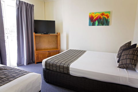 White Lace Motor Inn - Accommodation Cooktown 21