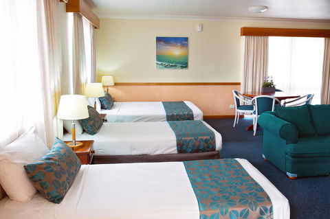White Lace Motor Inn - Accommodation Cooktown 16