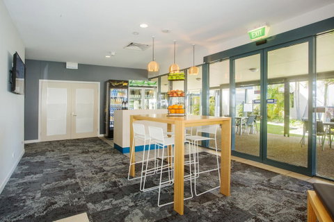 Mantra Hervey Bay - Accommodation Cooktown 7