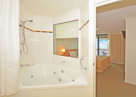 Mantra Hervey Bay - Accommodation Cooktown 24