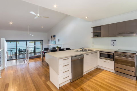Shorelines Apartments On Hamilton Island By HIHA - Accommodation Cooktown 10
