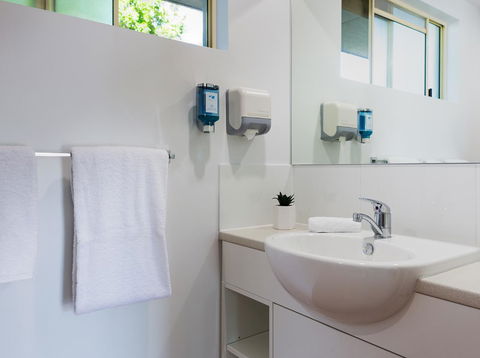 Anchor Motel Noosa - Accommodation Cooktown 6