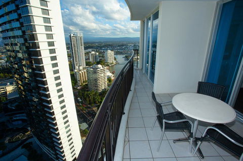 Chevron Renaissance - Private Apartments - Accommodation Cooktown 33