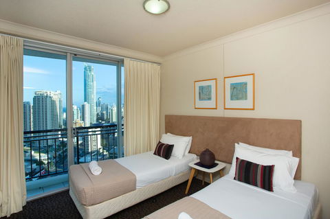 Chevron Renaissance - Private Apartments - Accommodation Cooktown 29