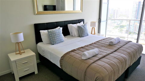 Chevron Renaissance - Private Apartments - Accommodation Cooktown 43