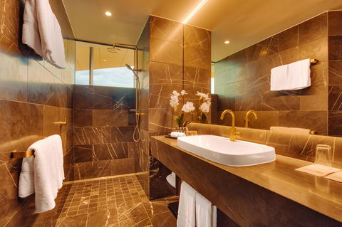 Eatons Hill Hotel - Accommodation Cooktown 11