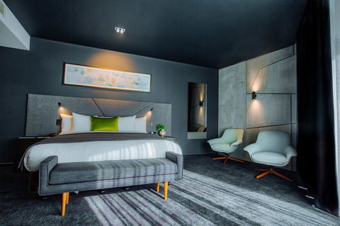 Eatons Hill Hotel - Accommodation Cooktown 19