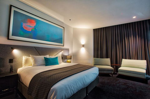 Eatons Hill Hotel - Accommodation Cooktown 12
