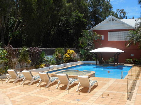 BeachView Apartments At Villa Paradiso - Accommodation Cooktown 1