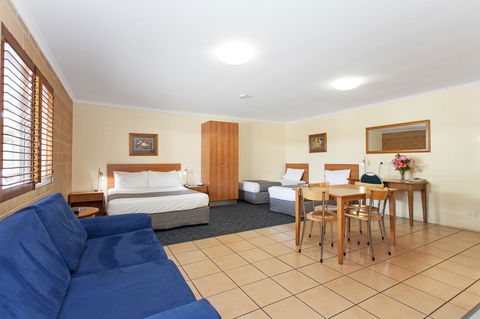 Windmill Motel & Events Centre - Accommodation Cooktown 14