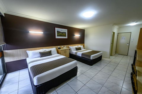 Reef Gateway Hotel - Accommodation Cooktown 6
