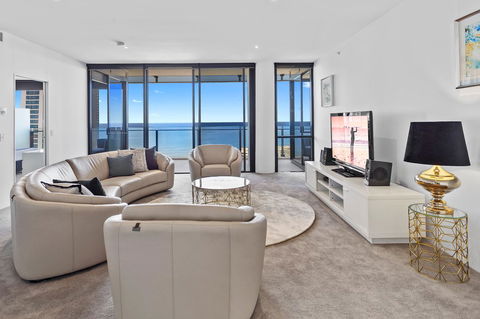 Holiday Holiday Circle On Cavill Apartments - Accommodation Cooktown 1