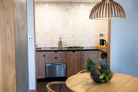 The Island Gold Coast - Accommodation Cooktown 4