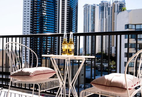 The Island Gold Coast - Accommodation Cooktown 5