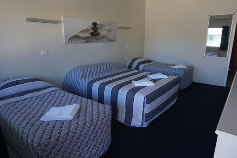 YAL Cairns - A Motel That Makes A Difference - Accommodation Cooktown 17