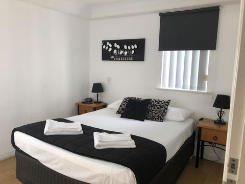 Wharf Boutique Apartments - Accommodation Cooktown 22
