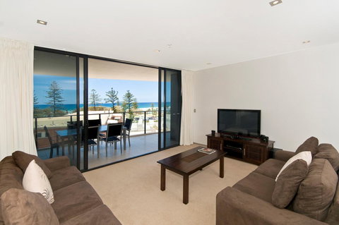 Ambience On Burleigh Beach - Accommodation Cooktown 28