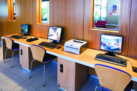 Mercure Brisbane Garden City - Accommodation Cooktown 12