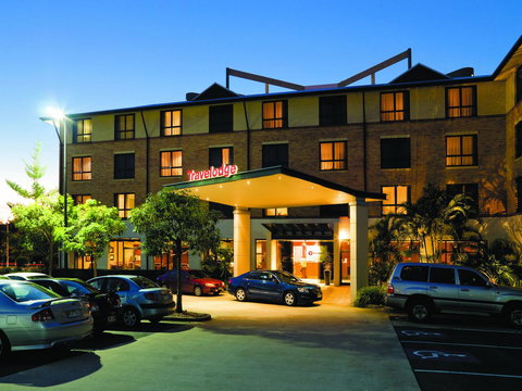 Mercure Brisbane Garden City - Accommodation Cooktown 8