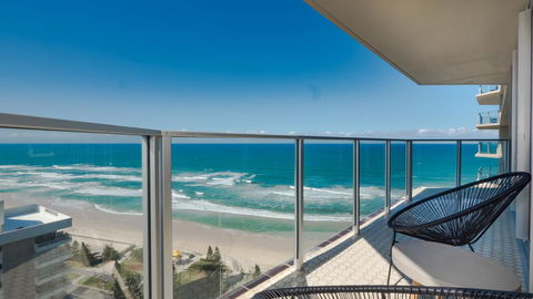 Hi Surf Beachfront Resort Apartments - Accommodation Cooktown 0