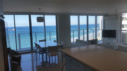 Hi Surf Beachfront Resort Apartments - Accommodation Cooktown 3