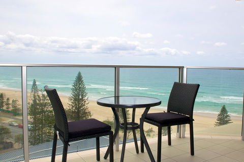 Hi Surf Beachfront Resort Apartments - Accommodation Cooktown 12