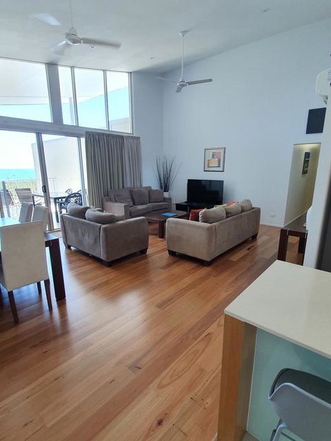 Azure Sea Whitsunday Resort - Accommodation Cooktown 21