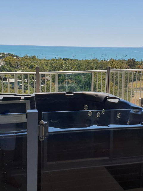 Azure Sea Whitsunday Resort - Accommodation Cooktown 20
