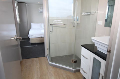 Coomera Houseboats - Accommodation Cooktown 23