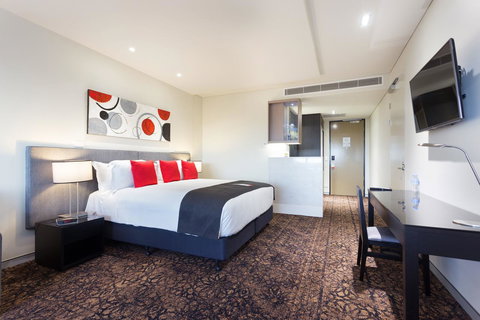 Calamvale Hotel Suites And Conference Centre - Accommodation Cooktown 3