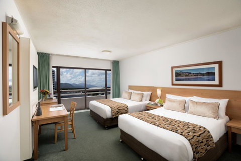 The Benson Hotel - Accommodation Cooktown 6