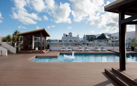 The Benson Hotel - Accommodation Cooktown 0