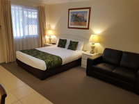 Book Chinchilla Accommodation Vacations Accommodation Cooktown Accommodation Cooktown