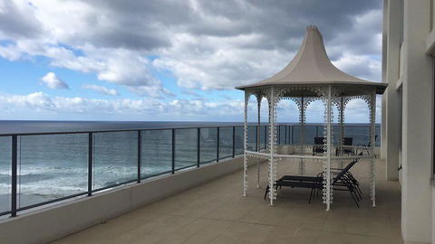 The Penthouses Apartments - Accommodation Cooktown 13