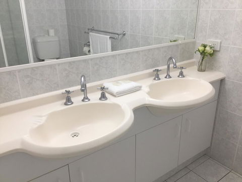 The Penthouses Apartments - Accommodation Cooktown 35