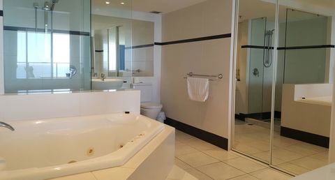 The Penthouses Apartments - Accommodation Cooktown 2