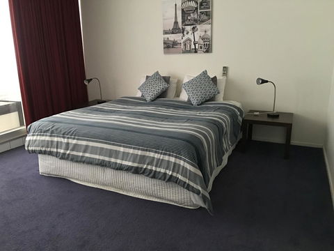 The Penthouses Apartments - Accommodation Cooktown 39